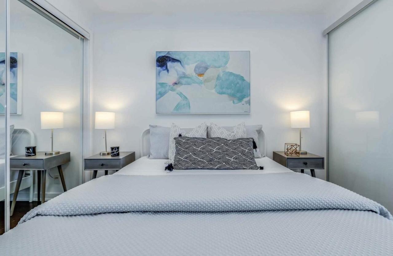 Central Condo In The Heart Of Toronto Exterior foto