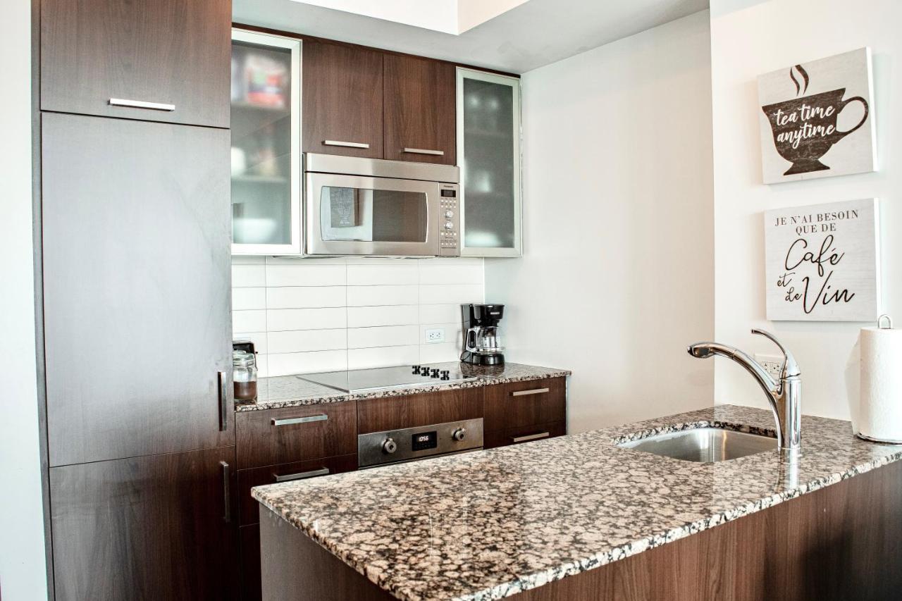 Central Condo In The Heart Of Toronto Exterior foto